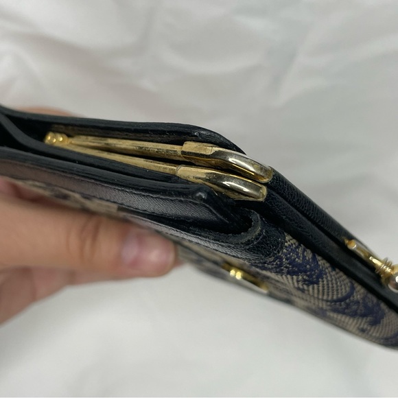 SOLD- Vintage Celine Wallet - Picture 4 of 16